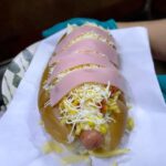 Perro caliente doble salchicha con jamón